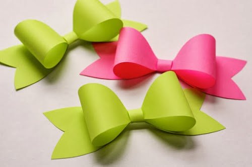 Como Fazer Laço de Papel!!
